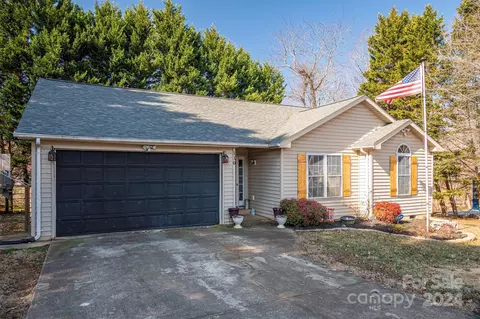 130 Sharon Ln, Connelly Springs, NC 28612