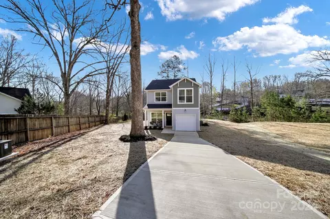 1955 Northridge Ct, Statesville, NC 28625