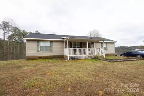 913 Sebastian Rd, North Wilkesboro, NC 28659