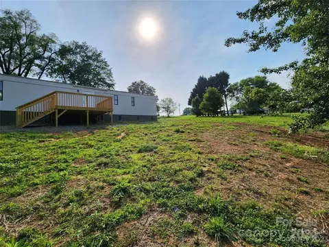 8584 Pine St, Lowgap, NC 27024 photo 7