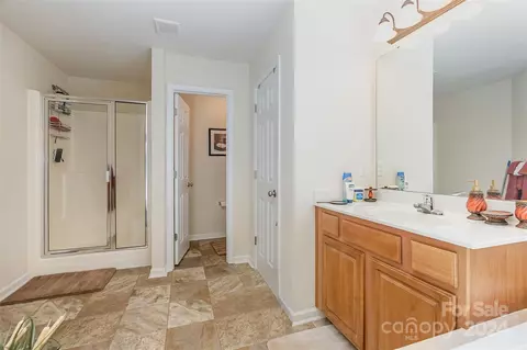 Bath - 3661 Travertine Dr, Lancaster, SC 29720 photo 4 of 5