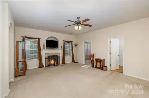 Living - 3661 Travertine Dr, Lancaster, SC 29720 photo 2 of 5
