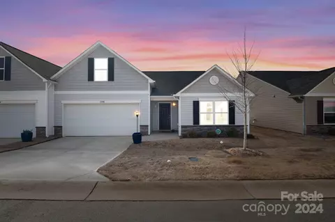1396 Amberlight 114 Cir #114, Salisbury, NC 28144