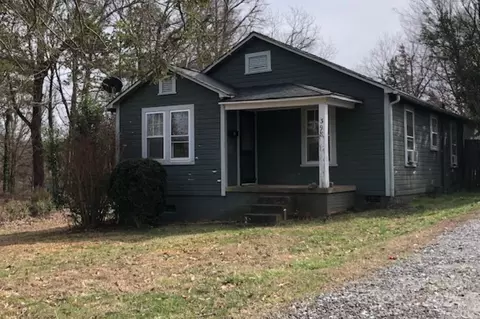 398 15th Ne Ave NE, Hickory, NC 28601