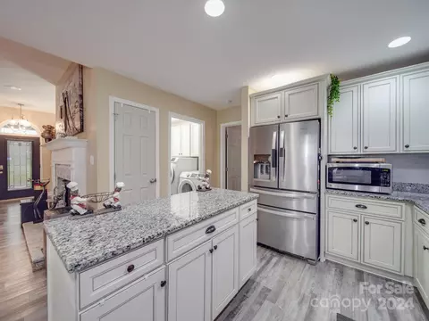 Kitchen - 4304 Chatterleigh Dr, Monroe, NC 28110 photo 3 of 5