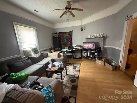 Living - 206 Earnhardt St, Salisbury, NC 28144 photo 1 of 3