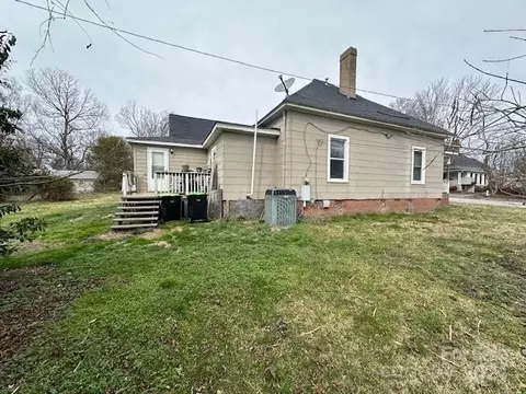 Exterior - 206 Earnhardt St, Salisbury, NC 28144 photo 9 of 9