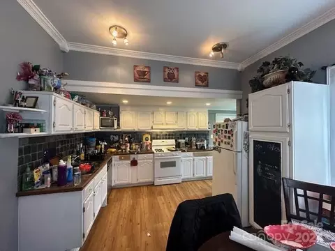 Kitchen - 206 Earnhardt St, Salisbury, NC 28144 photo 2 of 2