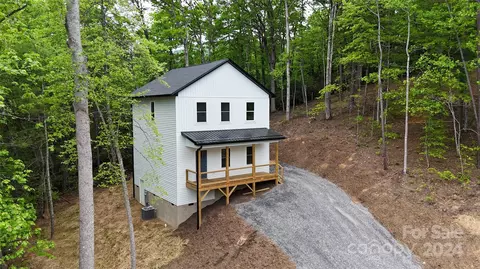 Exterior - 215 Whitaker Rd, Fairview, NC 28730 photo 2 of 5