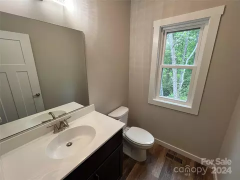 Bath - 215 Whitaker Rd, Fairview, NC 28730 photo 1 of 3
