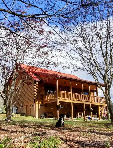 5150 Edgemont Rd, Collettsville, NC 28611