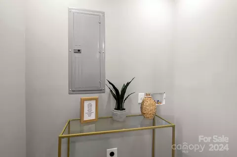 Entry Way - 18 Hydrangea Dr, Leicester, NC 28748 photo 1 of 1