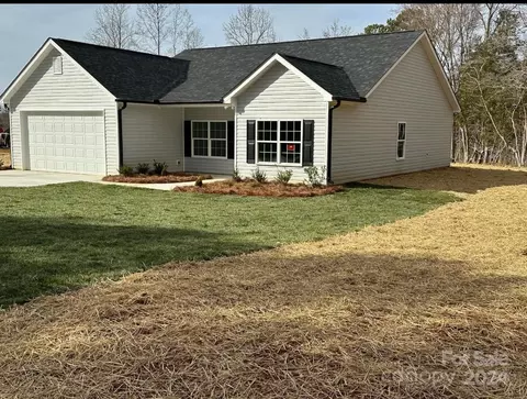 3795 Red Doc Rd, Lancaster, SC 29720