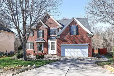 1045 Anduin Falls Dr, Charlotte, NC 28269