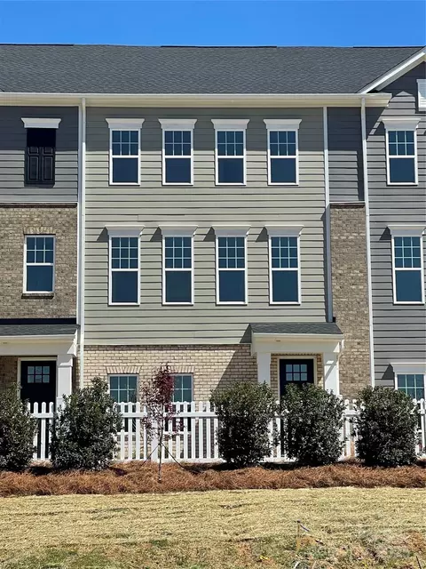 4225 S New Hope 9 Rd #9, Cramerton, NC 28032