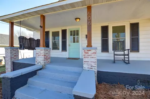 Exterior - 606 E 12th St, Kannapolis, NC 28083 photo 7 of 13