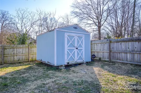 Exterior - 606 E 12th St, Kannapolis, NC 28083 photo 13 of 13