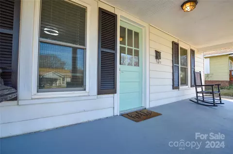 Exterior - 606 E 12th St, Kannapolis, NC 28083 photo 6 of 13