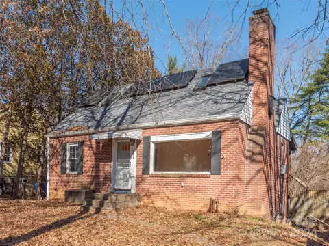 109 Kingsgate Rd, Asheville, NC 28805