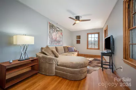 Living - 112 Glenwalden Ln, Tryon, NC 28782 photo 3 of 3