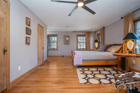 Bedroom - 112 Glenwalden Ln, Tryon, NC 28782 photo 2 of 6