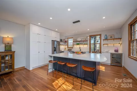 Kitchen - 112 Glenwalden Ln, Tryon, NC 28782 photo 1 of 5