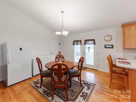 Dining - 2613 Genes Loop, Morganton, NC 28655 photo 1 of 1