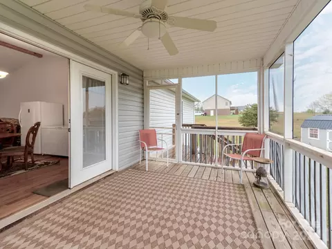 Exterior - 2613 Genes Loop, Morganton, NC 28655 photo 6 of 10