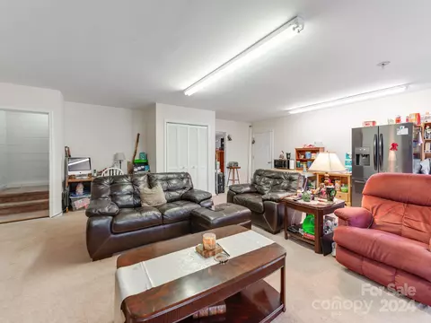 Living - 2613 Genes Loop, Morganton, NC 28655 photo 8 of 8