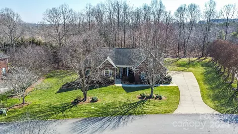 View/Area - 6316 Dwayne Starnes Dr, Hickory, NC 28602 photo 3 of 3