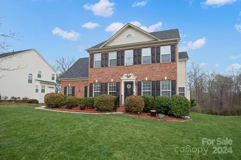 Exterior - 1969 Faison Ave, Fort Mill, SC 29708 photo 3 of 7