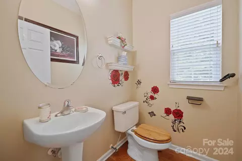 Bath - 1969 Faison Ave, Fort Mill, SC 29708 photo 1 of 5