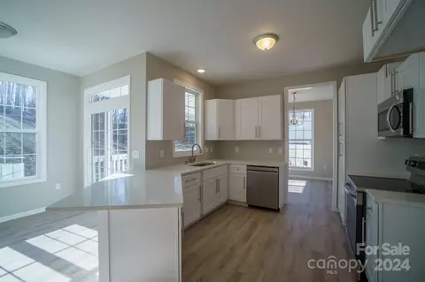 Kitchen - 903 Silver Fox Dr, Concord, NC 28025 photo 2 of 4