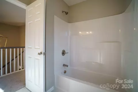 Bath - 903 Silver Fox Dr, Concord, NC 28025 photo 5 of 5