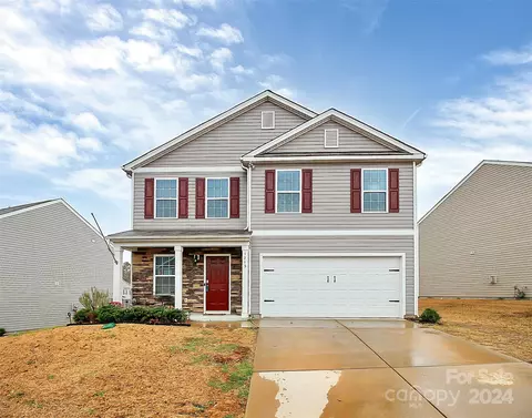 1713 Gaston Mountain Dr, Dallas, NC 28034