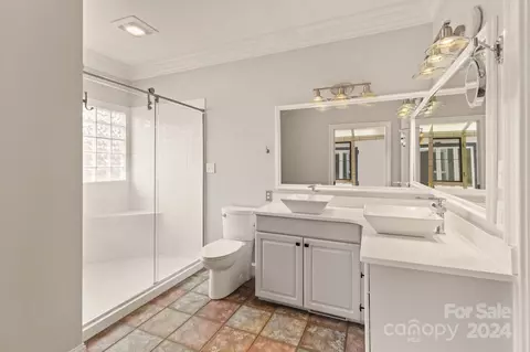 Bath - 8593 Blue Heron Dr, Terrell, NC 28682 photo 2 of 7