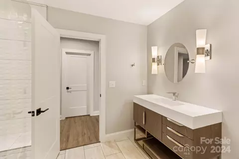 Bath - 8593 Blue Heron Dr, Terrell, NC 28682 photo 6 of 7