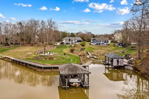 View/Area - 8593 Blue Heron Dr, Terrell, NC 28682 photo 4 of 5