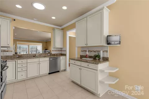 Kitchen - 1453 River Bend Blvd, Indian Land, SC 29707 photo 5 of 5