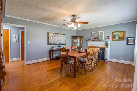 Dining - 1111 Ann St, Monroe, NC 28112 photo 1 of 4