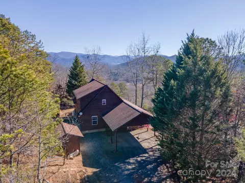 Exterior - 670 Tahlfield Rd, Sylva, NC 28779 photo 4 of 16