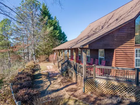 Exterior - 670 Tahlfield Rd, Sylva, NC 28779 photo 10 of 16