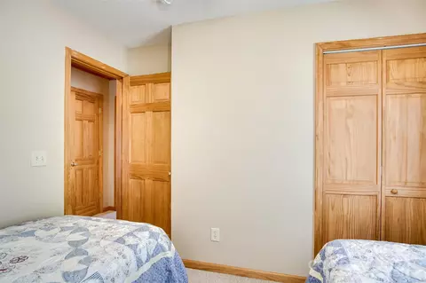 Bedroom - 670 Tahlfield Rd, Sylva, NC 28779 photo 9 of 11