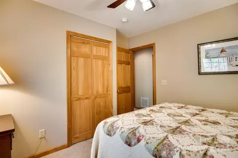 Bedroom - 670 Tahlfield Rd, Sylva, NC 28779 photo 11 of 11