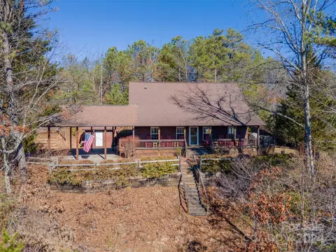 Exterior - 670 Tahlfield Rd, Sylva, NC 28779 photo 5 of 16