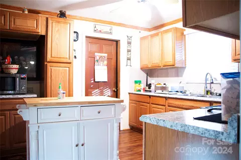 601 Davis St, Lancaster, SC 29720 photo 8