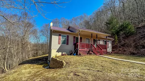 461 Jack Jones Rd, Lansing, NC 28643 photo 18