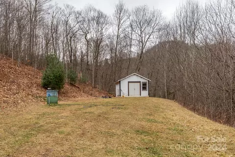 461 Jack Jones Rd, Lansing, NC 28643 photo 15