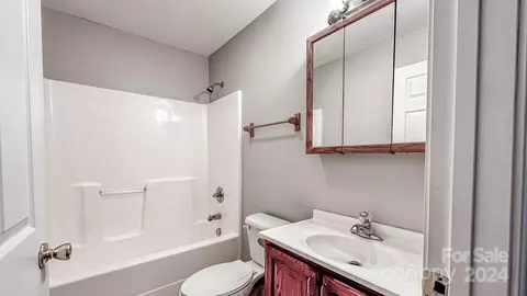 461 Jack Jones Rd, Lansing, NC 28643 photo 17