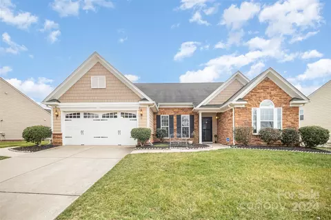 1761 Seefin Ct, Indian Trail, NC 28079